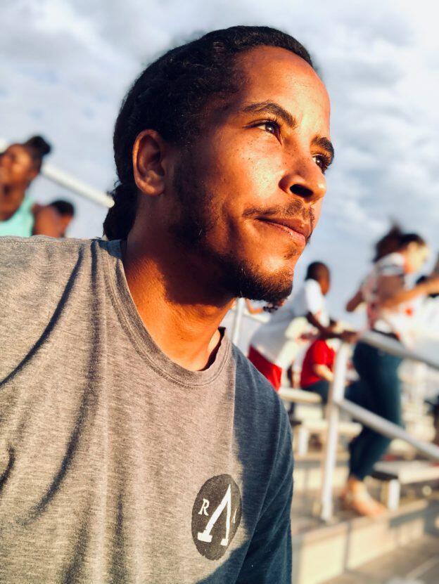 100%  Giving Back Nonprofit Artist! CHECK THEM OUT!