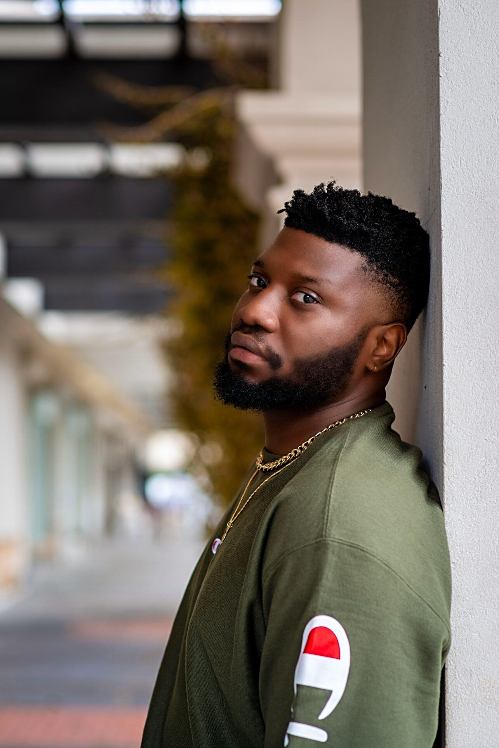 Artist Dean Kelly Releases Pop, RnB, Funk, Inspired Music
