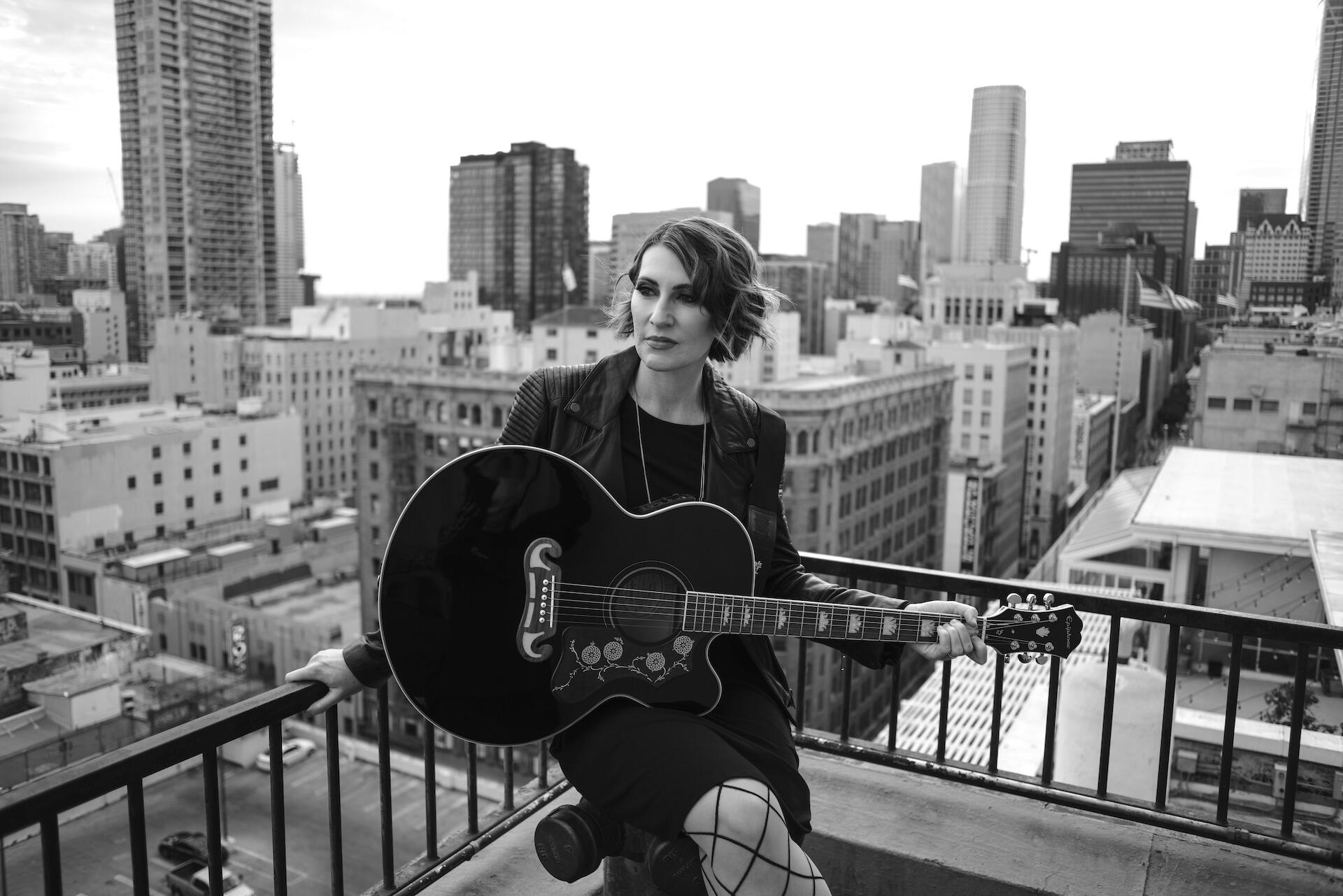 Bidding a Somber Adios to the City of Angels with New Single & Music Video - Mel Stirling Unveils ‘Pain and Warring’