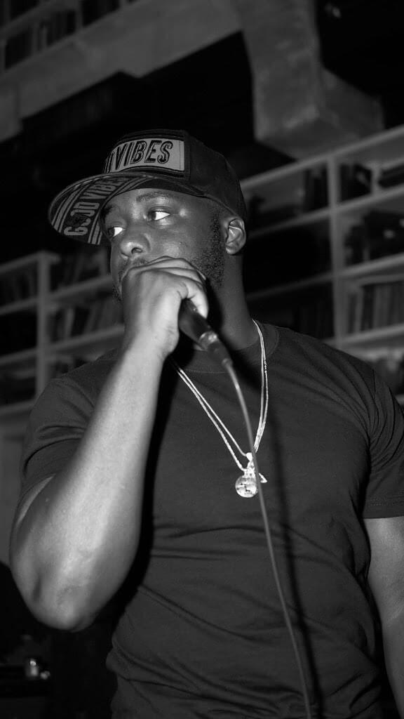 Black Realz Sets The Industry Abuzz With His Latest Single, “Closer”