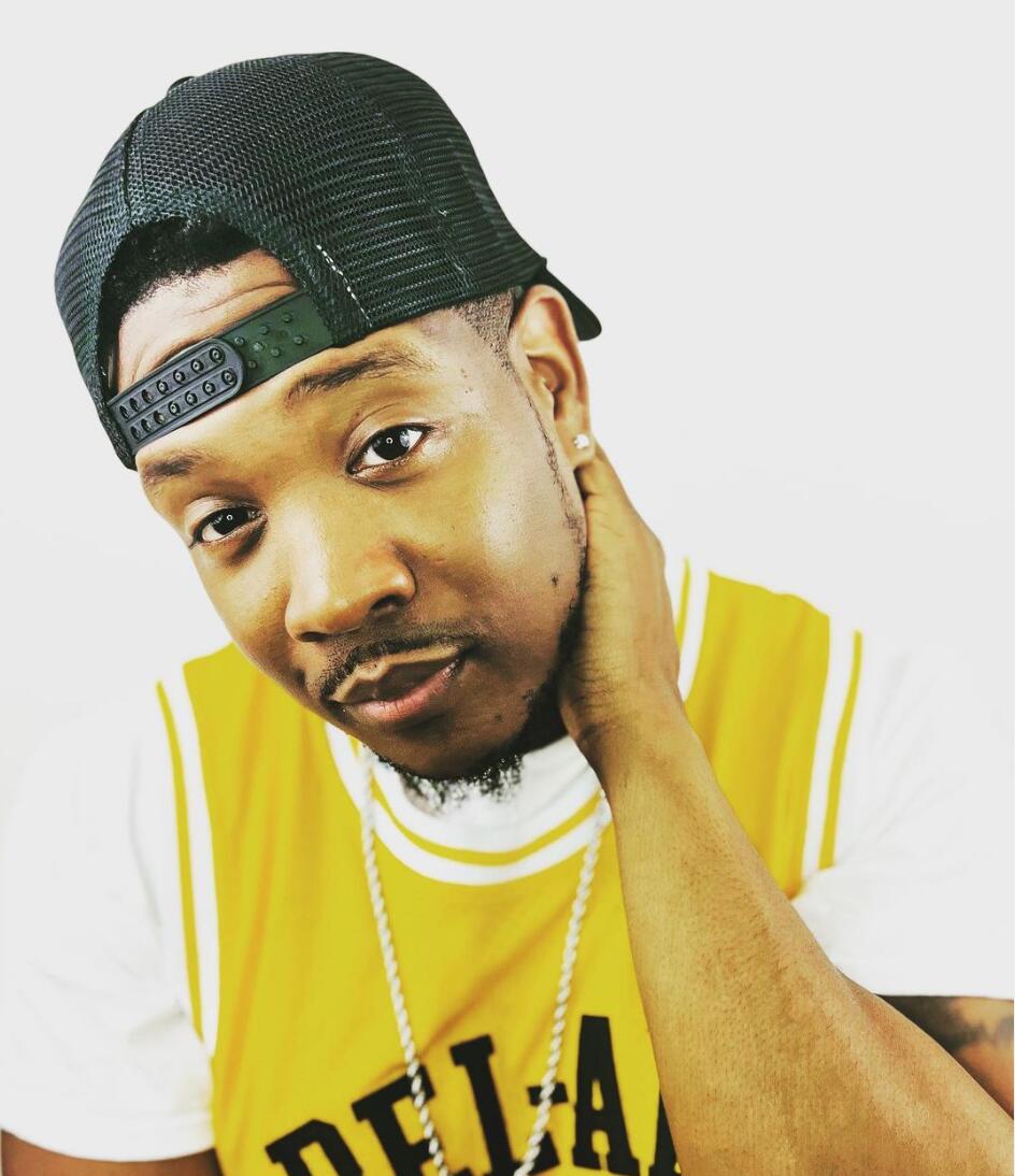 Esounds is an exec record producer from the Atlanta, GA area.  Esounds and his team has released music with some of the hottest inspiring artist.