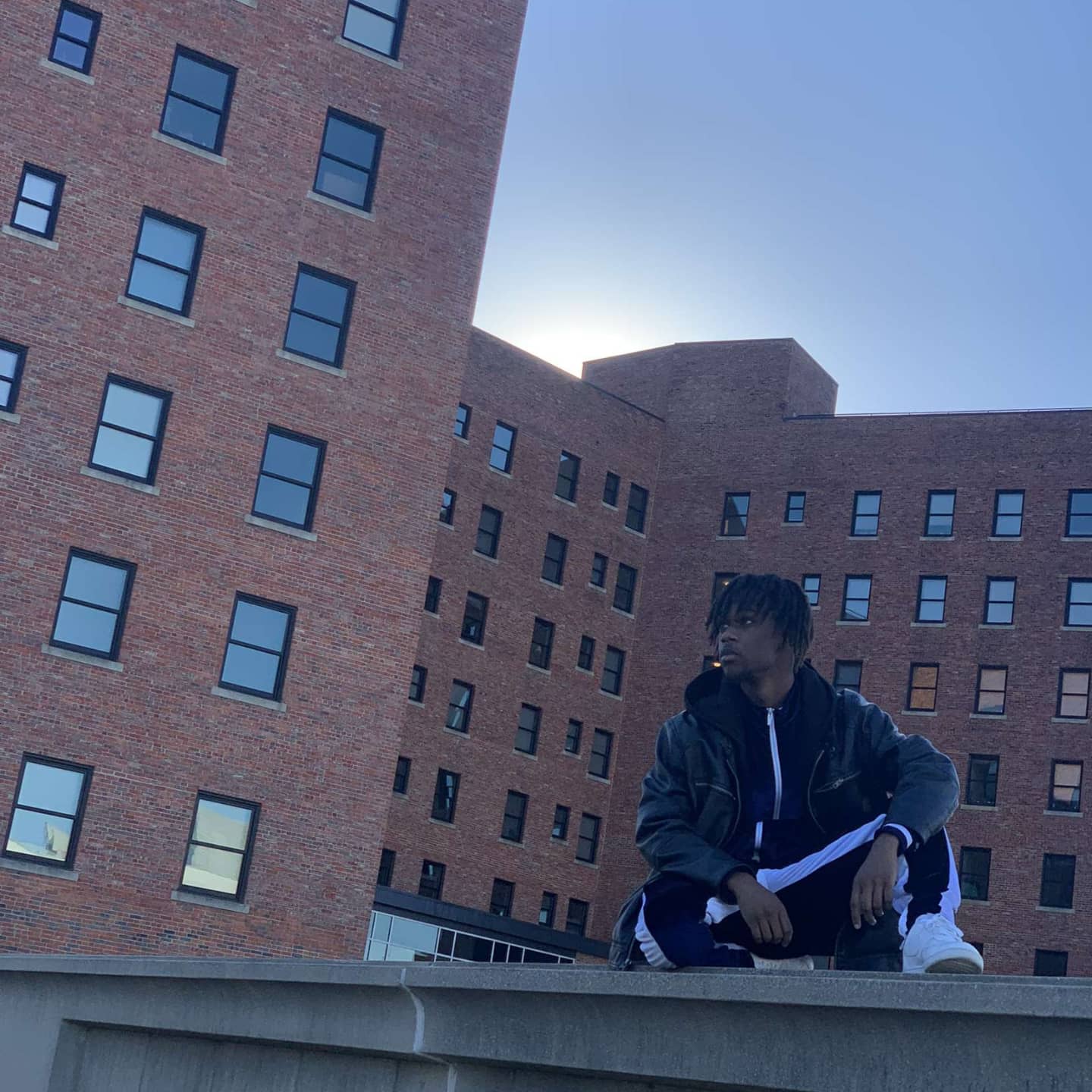 Extendo Mars: I Don't Make Music, I Create Vibes