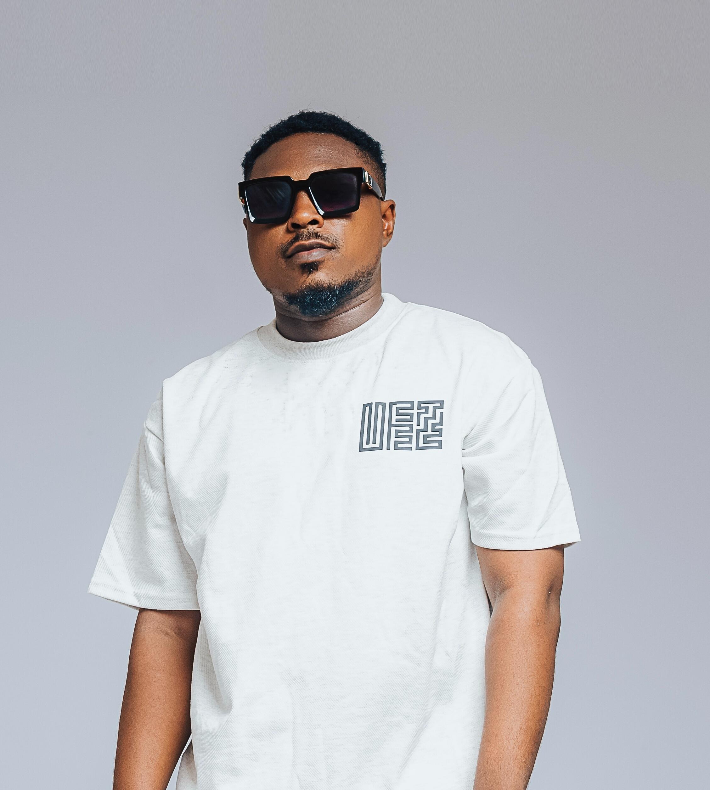 From Ghana to Global – Eclectic Artist Twicy Ignites the Pop Scene with Rich & Vibrant Single “Live It Up”