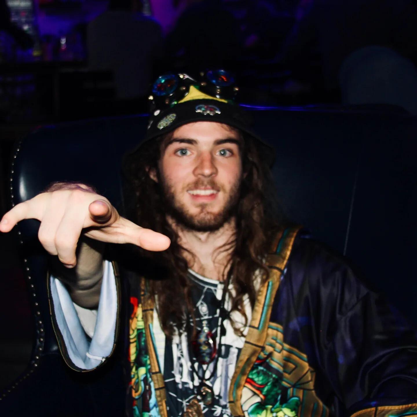 Harnessing Chakras and Healing the Mind with Soulful Experimental Music- Gl1tch Drops New Album