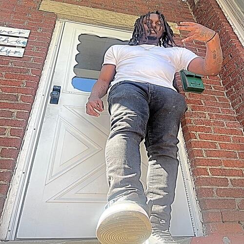 Hot New Single “Chase A Check” By Foreign Izzy