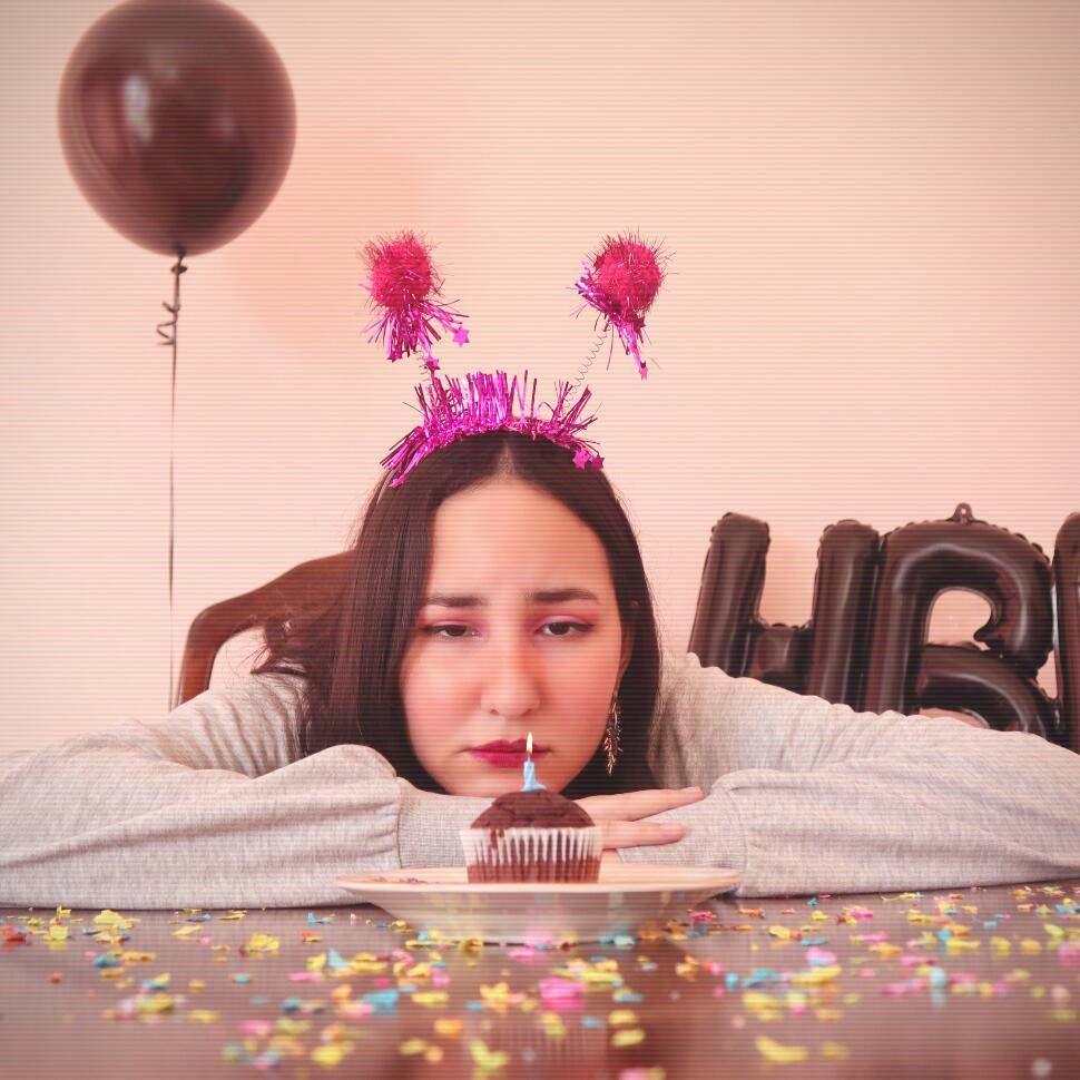 Immersing life stories: Birthday Bash by Gavrielle