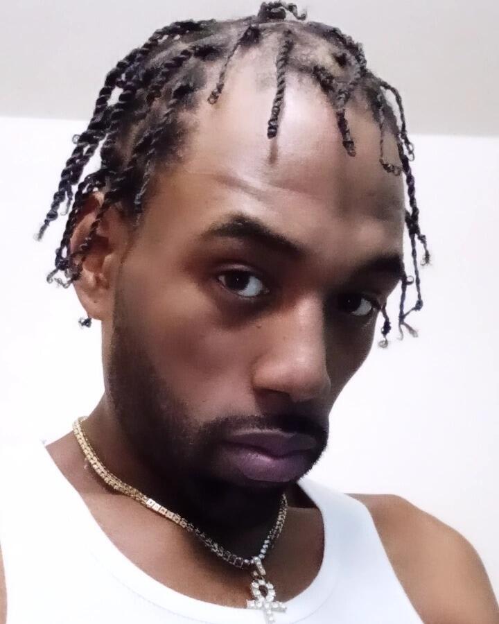 Independent Artist D-Wrath Brings Experimental Hip Hop and R&B Mixtapes to Life