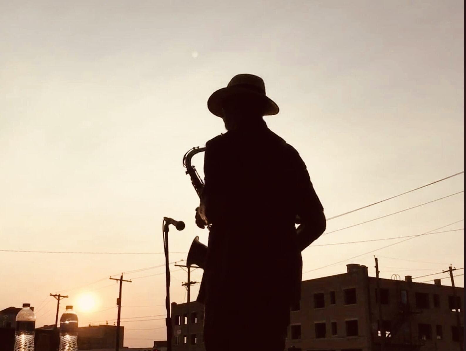 Original jazz from blind saxophonist