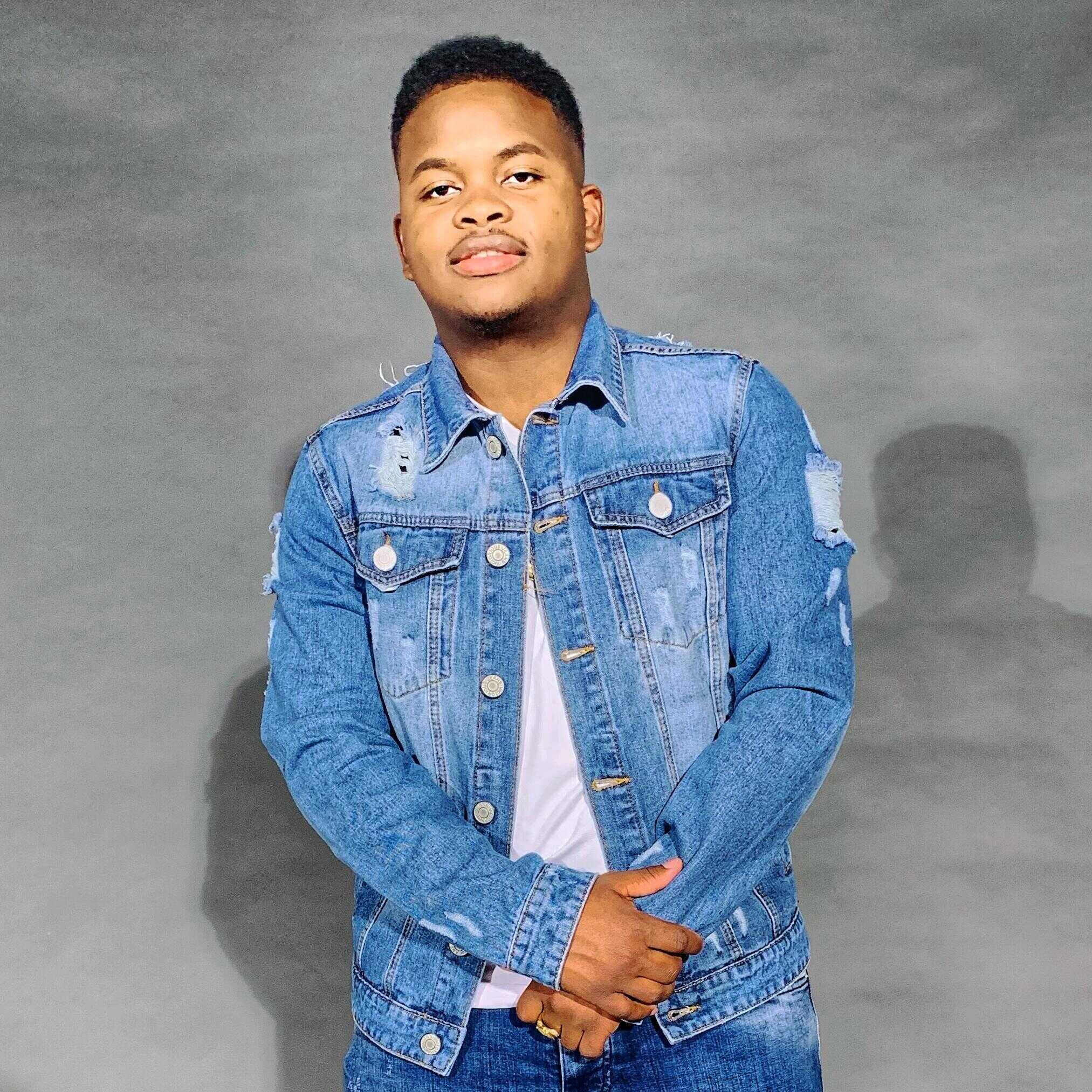 Re-discovering Roots with Unique R&B Music: D Merci Risas Unveils Inspiring New Single